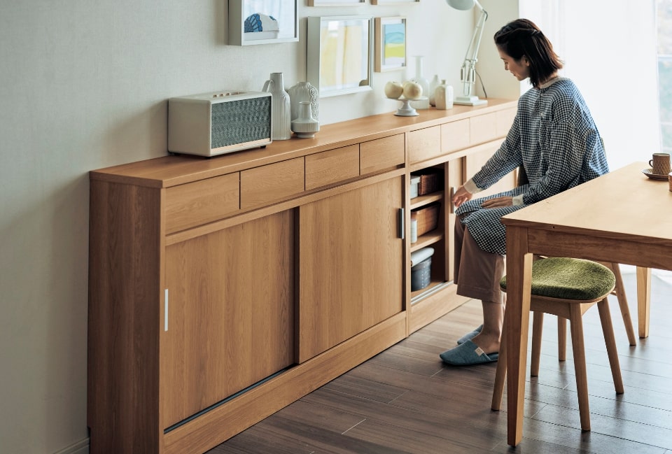 引き戸収納なら狭い場所でも開閉がスムーズ。