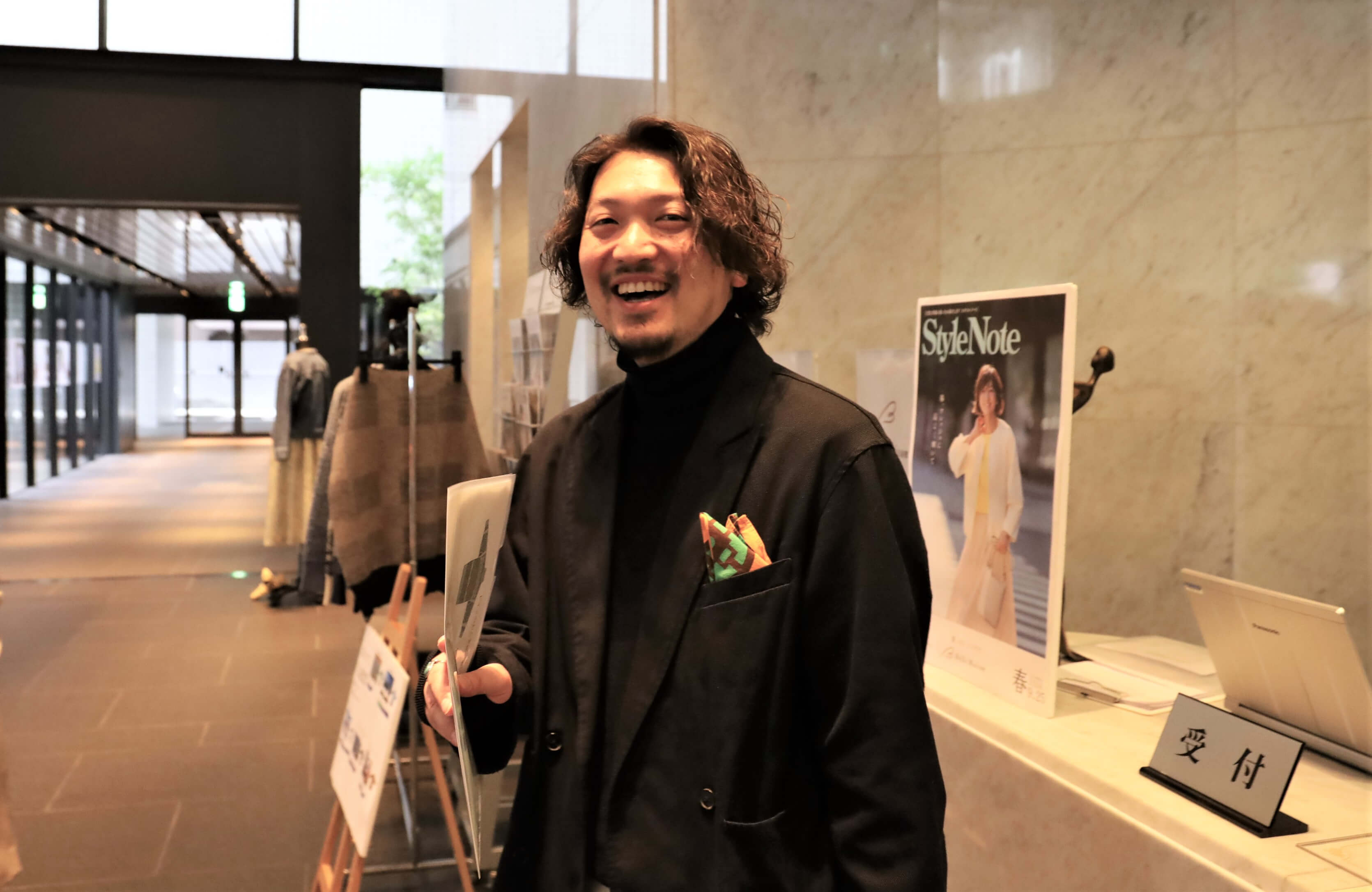 スタッフ