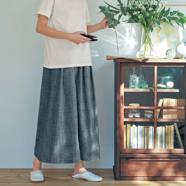 ふわっと軽やか<br>スラブ楊柳ボリュームワイドパンツ