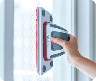 ハンディータイプで窓にも使えます