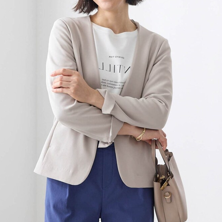 動きやすくお手入れがらくなことが忙しい現代女性にフィット。