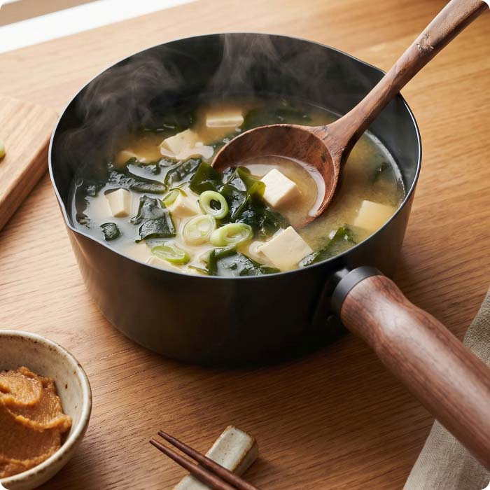 鉄分が摂れるお味噌汁マルチパン